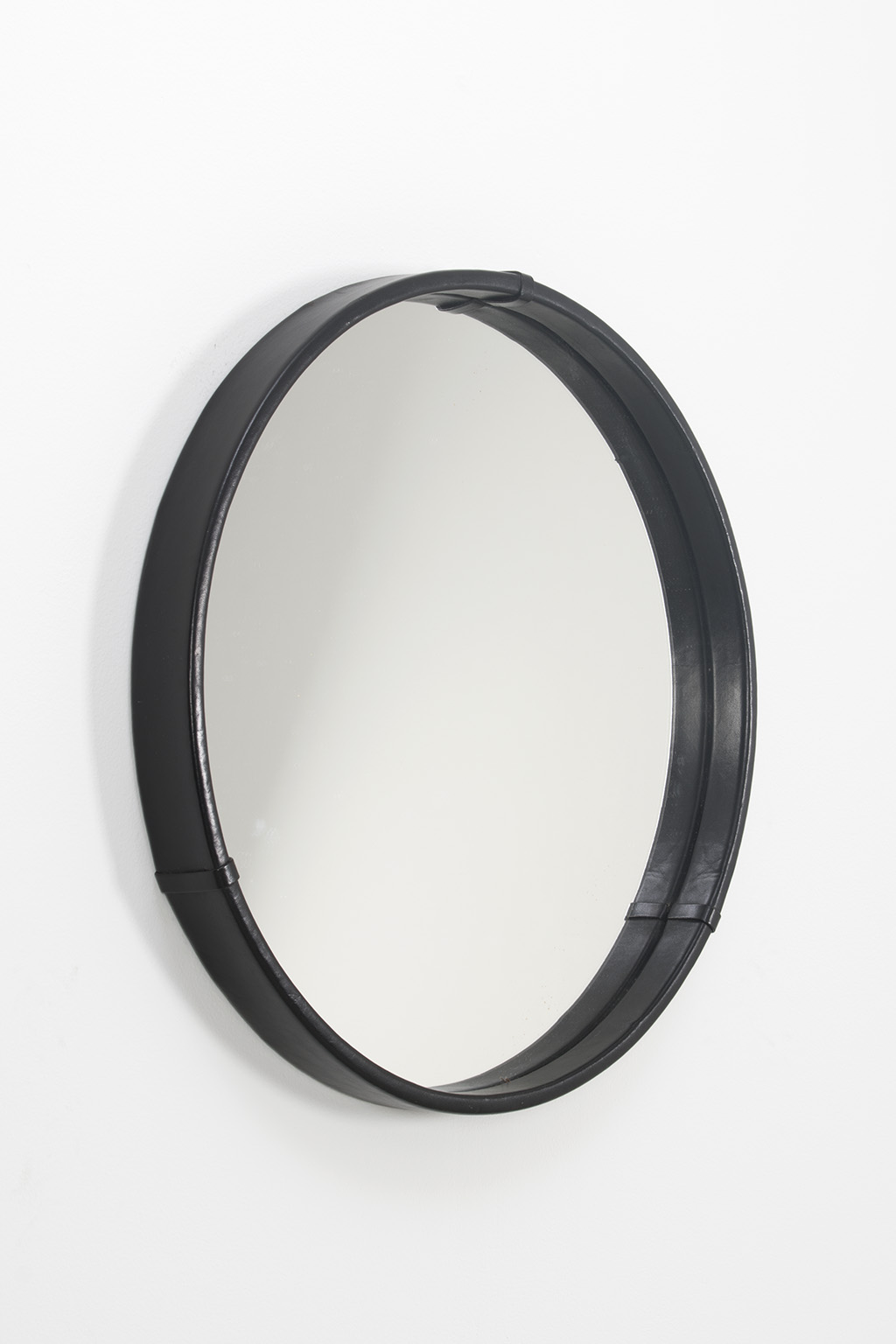 Middel Een evenement definitief Deense spiegel met zwart leer - Decennia Design